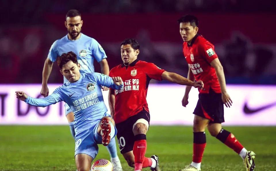 db体育官网-窗口期中超焦点战，波尔图内部沟通，悬念犹存，赛季目标并未改变