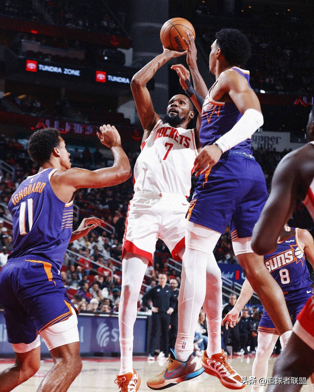 db官网官方注册-里程碑夜新奥尔良鹈鹕篮板制胜，NBA季后赛加时末段刷纪录，震撼外界，阵容厚度经受考验